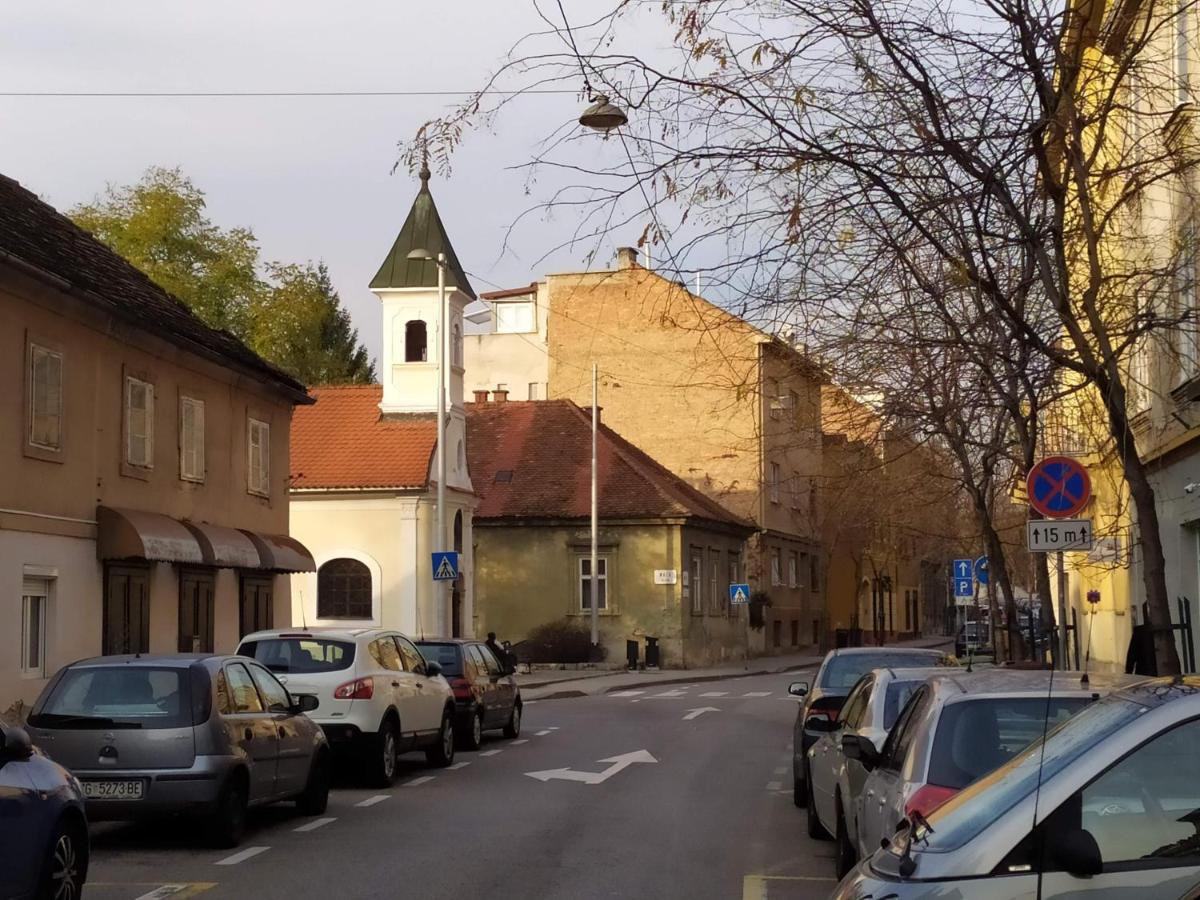 Tiny Cozy Accommodation Zagreb Eksteriør bilde